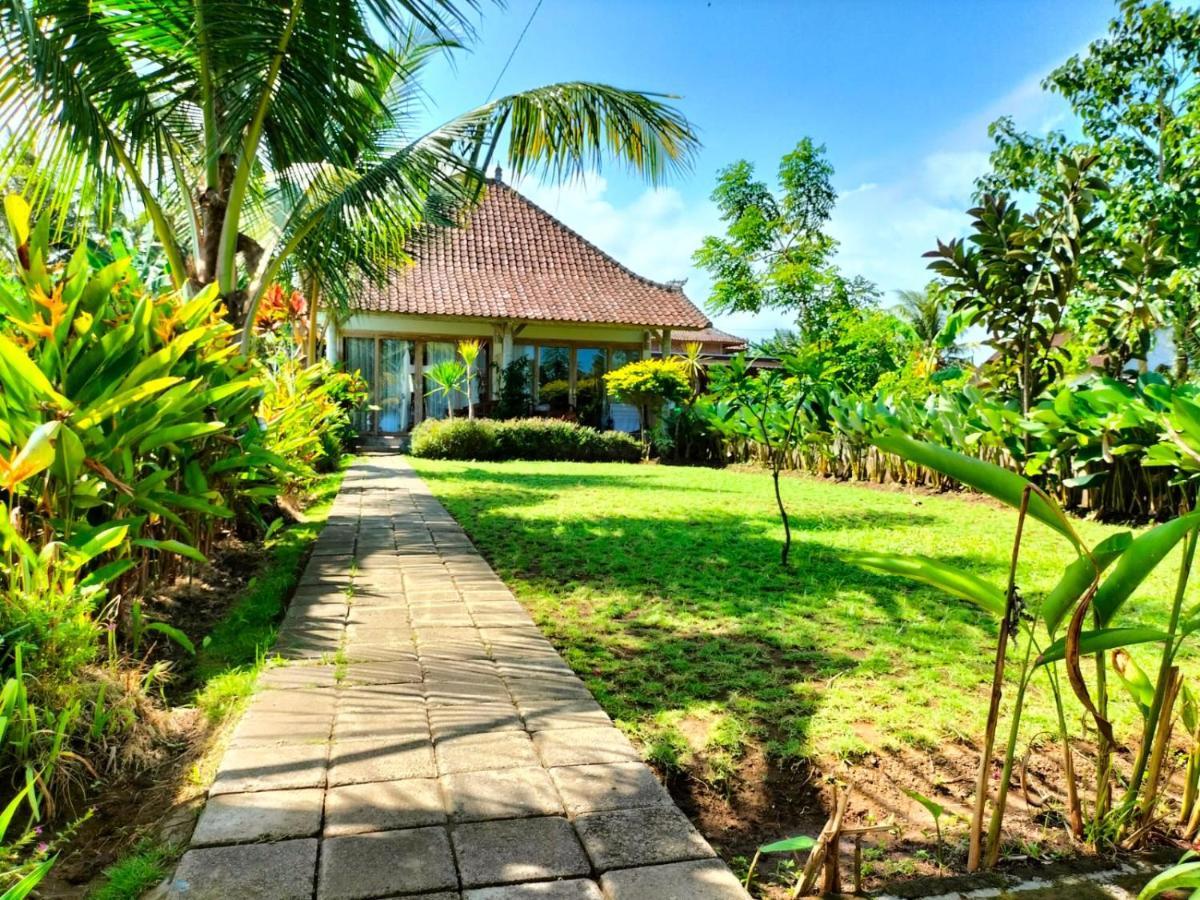 Maimalu Beach View Airsatang Exterior photo